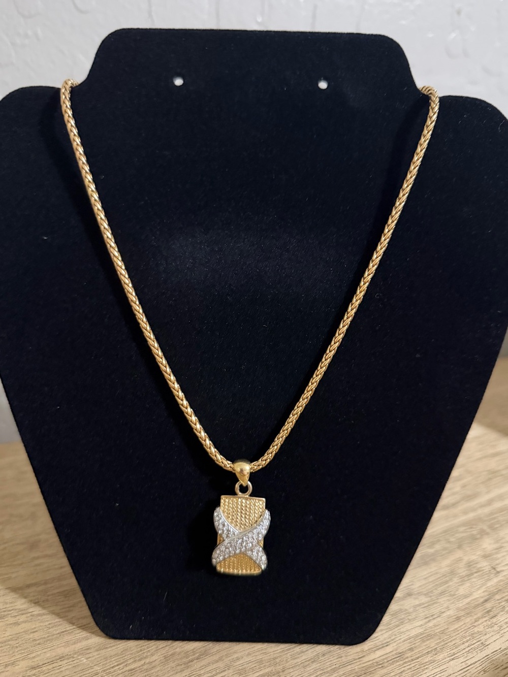 Vintage Park Lane Gold Tone Necklace